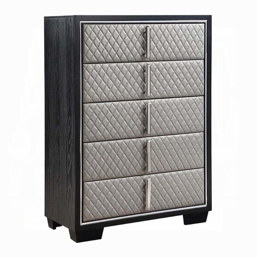 Nicola Chest