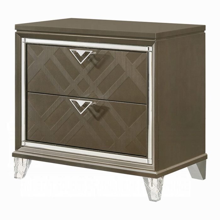 Skylar Nightstand
