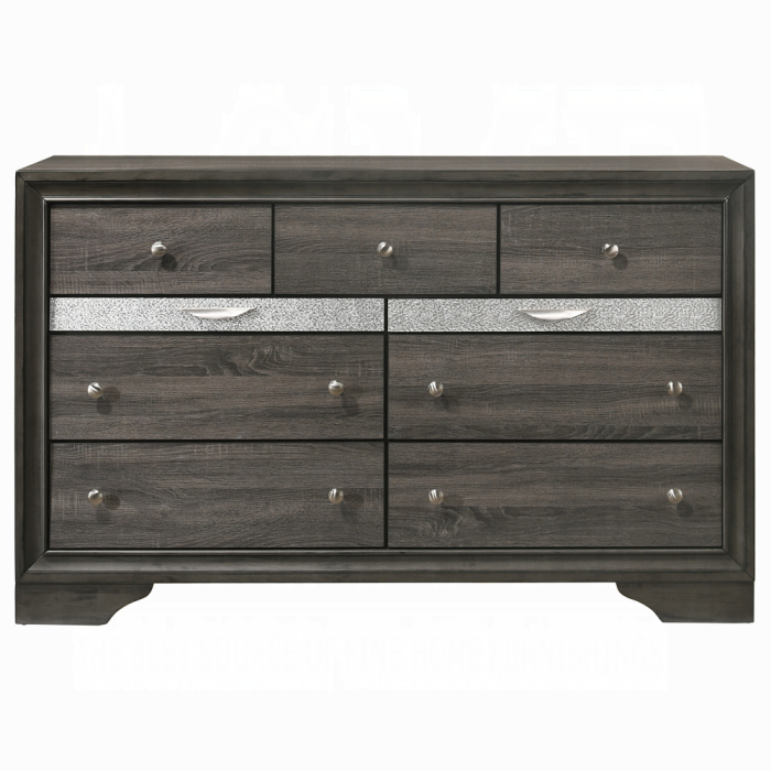 Naima Dresser
