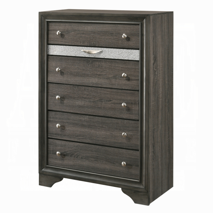 Naima Chest