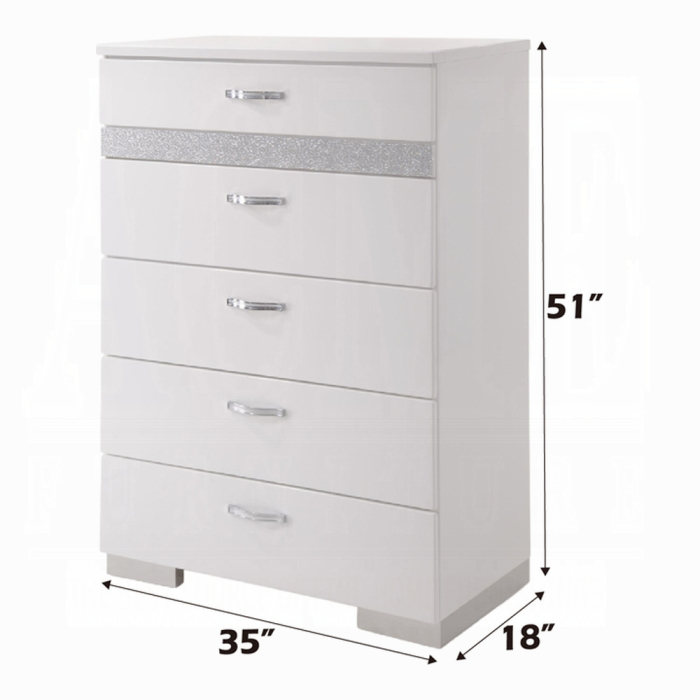 Naima II Chest