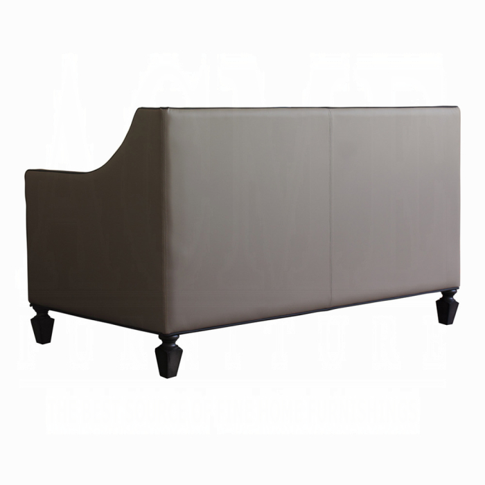 House Beatrice Loveseat W/3 Pillows