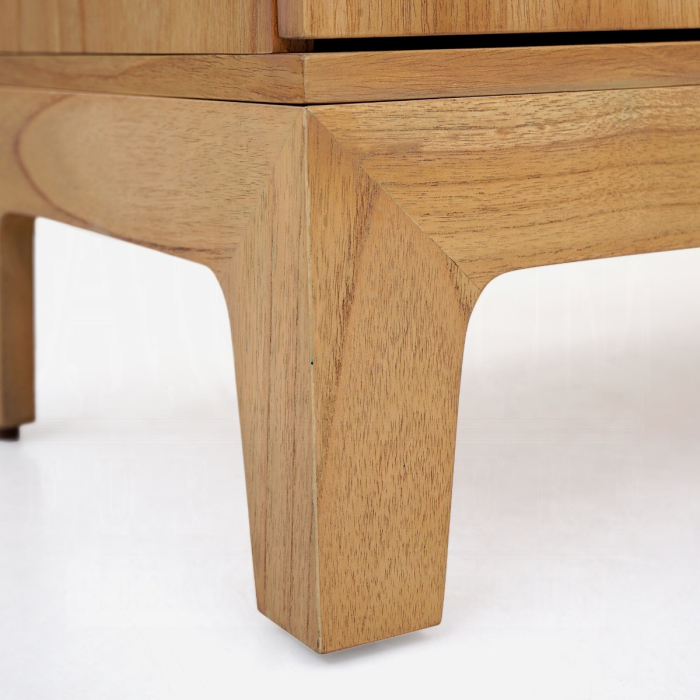 Lola Cabinet