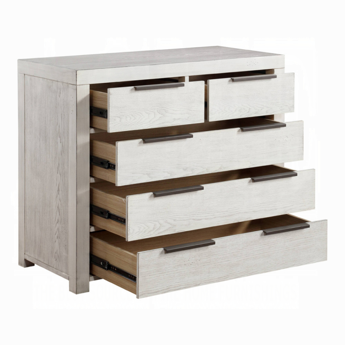 Celerina Chest
