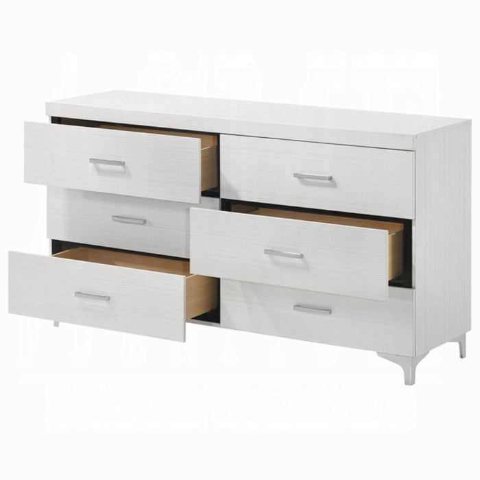 Casilda Dresser