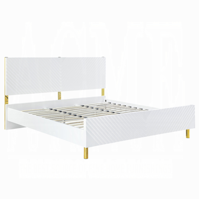 Gaines EK Bed