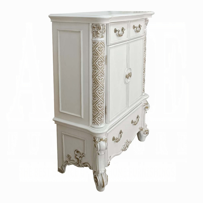 Vendome Chest