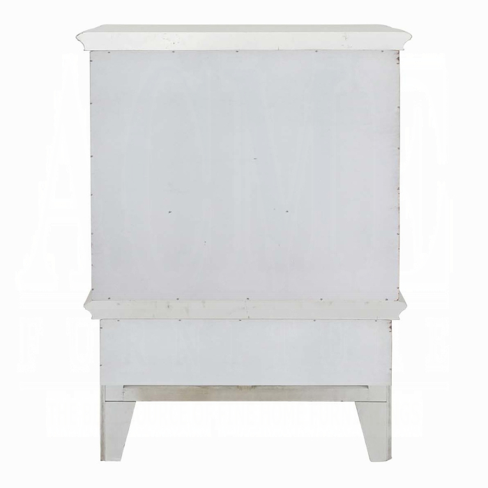 Vendome Chest