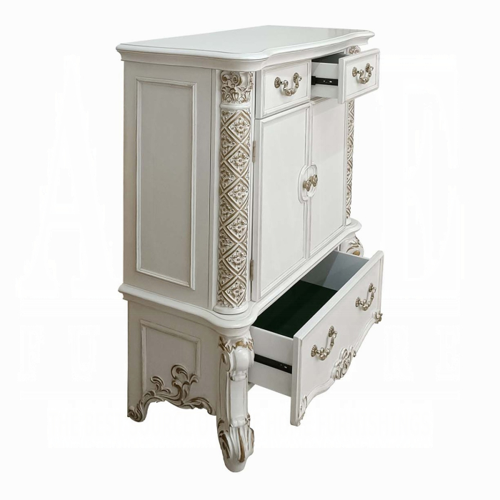 Vendome Chest