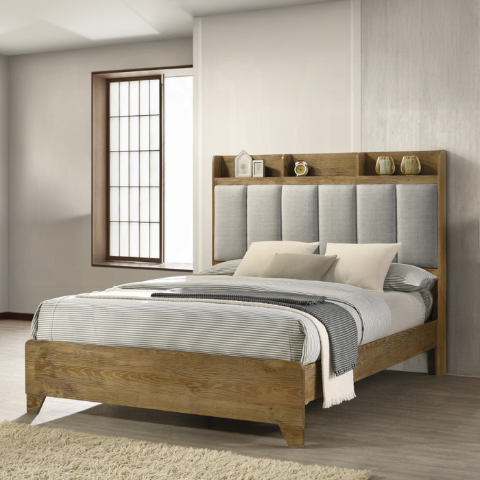 Garcia Eastern King Bed w/USB
