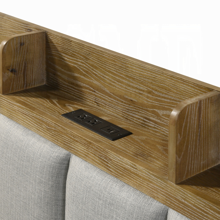 Garcia Queen Bed w/USB