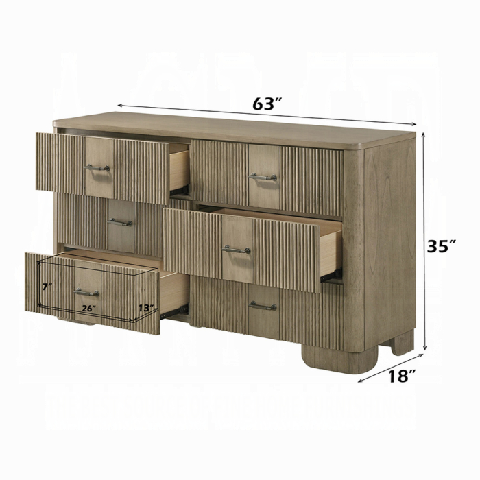 Lakkari Dresser
