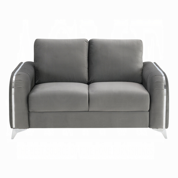 Wenona Loveseat