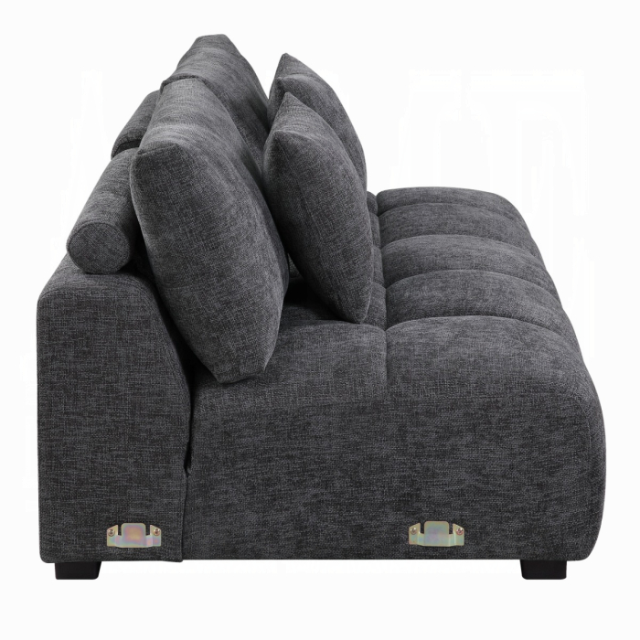 Chosen Sectional Sofa w/6 Pillows