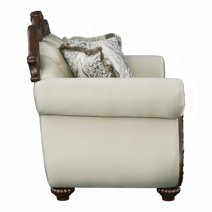 Pierce Loveseat w/3 Pillows