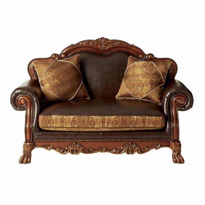 Dresden Loveseat W/2 Pillows