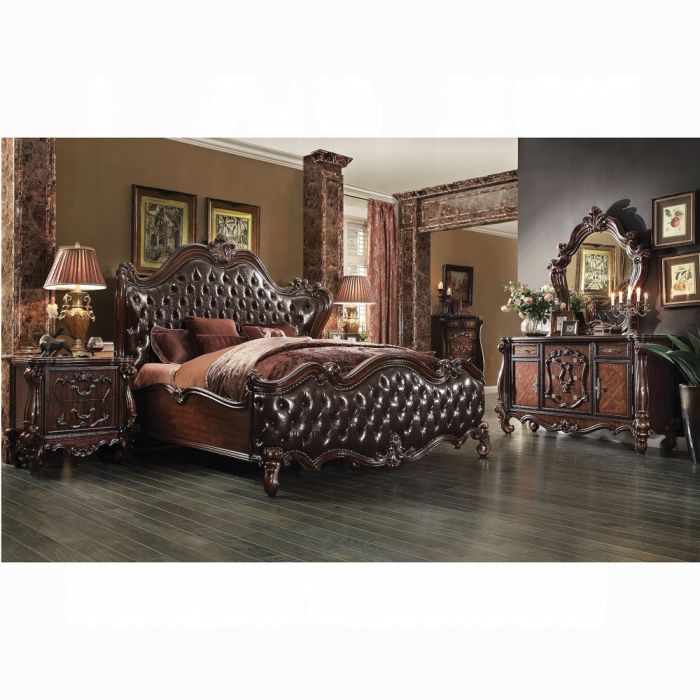 Versailles Dresser
