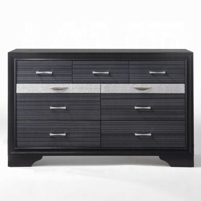 Naima Dresser