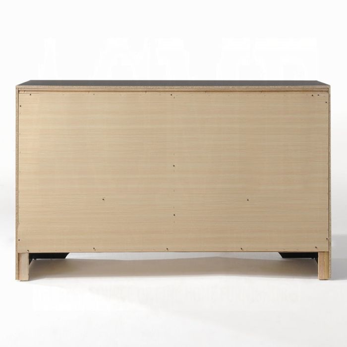 Naima Dresser