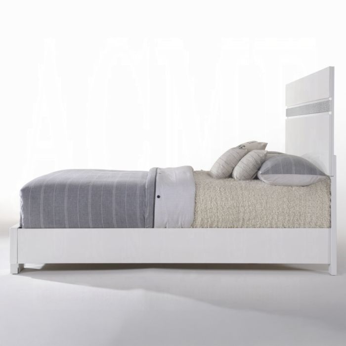 Naima II EK Bed