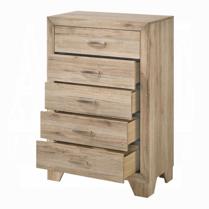 Miquell Chest