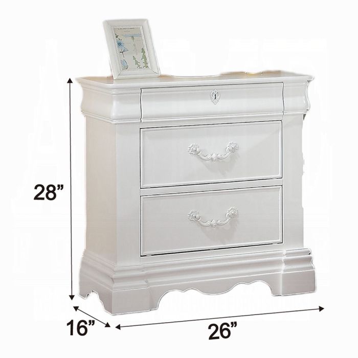 Estrella Nightstand