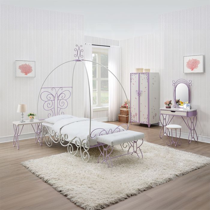 Priya Ii Nightstand