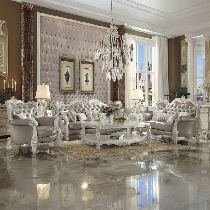 Versailles Chair W/2 Pillows