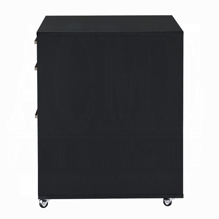 Coleen Cabinet