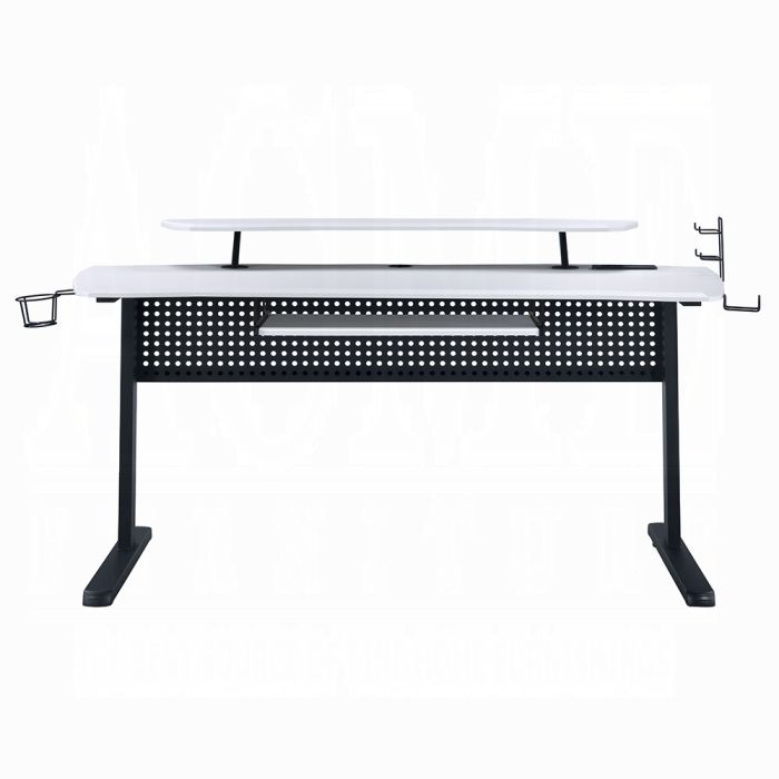 Vildre Gaming Desk W/USB