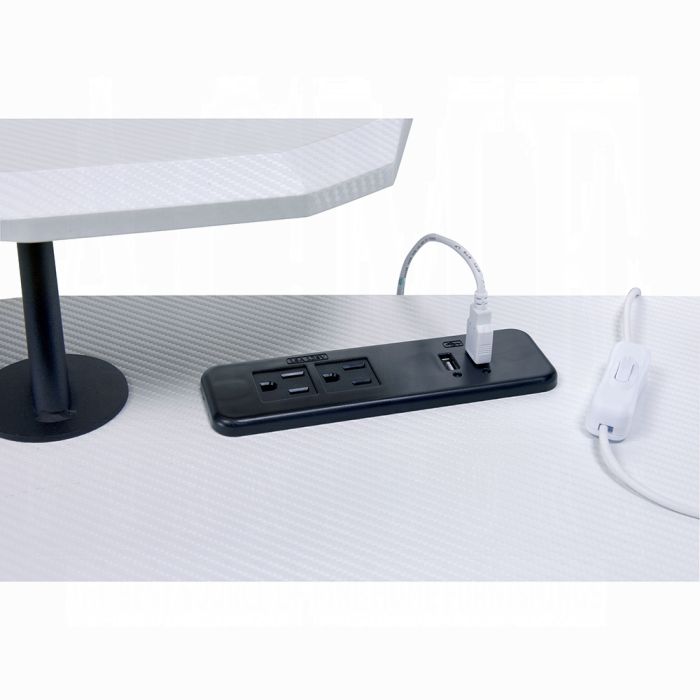 Vildre Gaming Desk W/USB