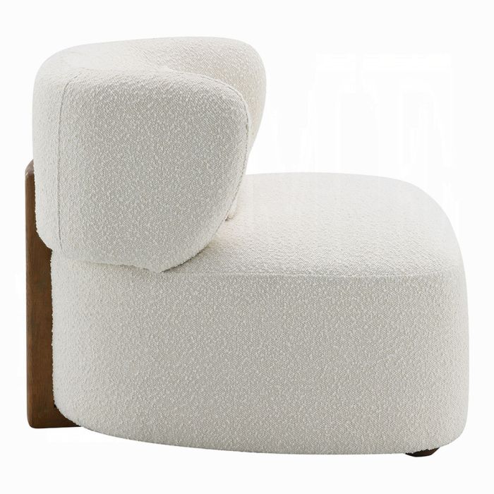 Darius Accent Chair w/Pillow