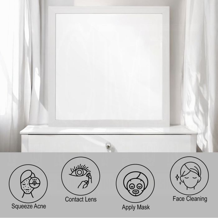 Casilda Mirror
