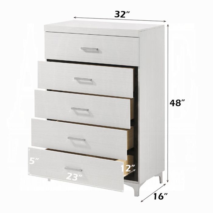 Casilda Chest