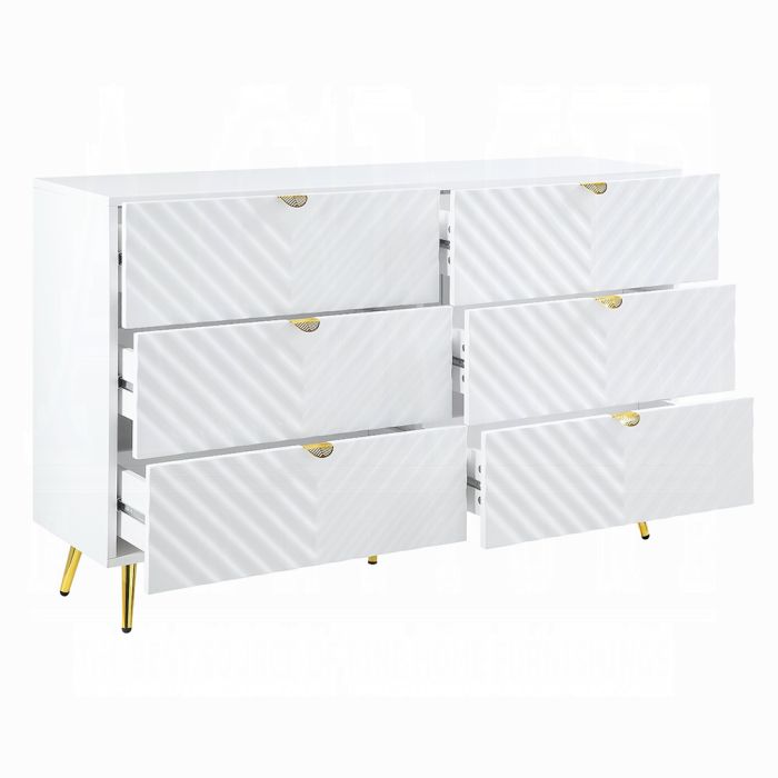 Gaines Dresser