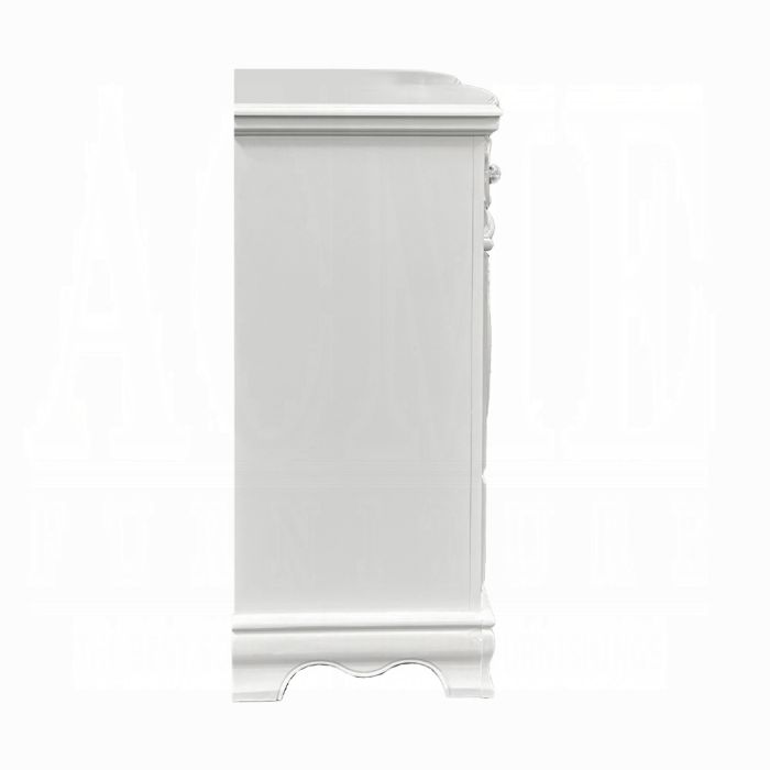 Flora Dresser