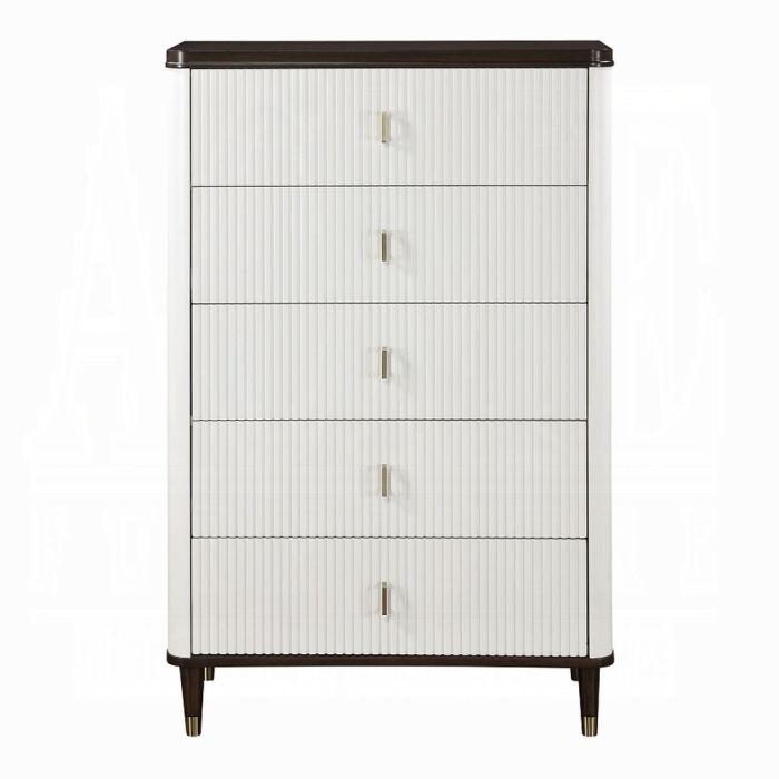 Carena Chest