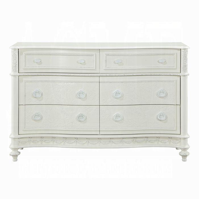 Dorothy Dresser