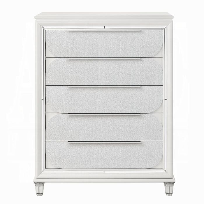Tarian Chest