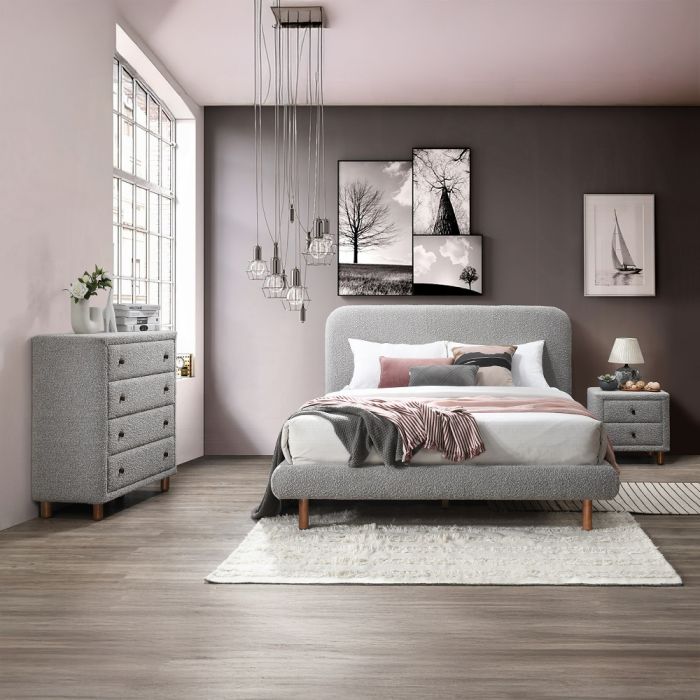 Cleo EK Bed