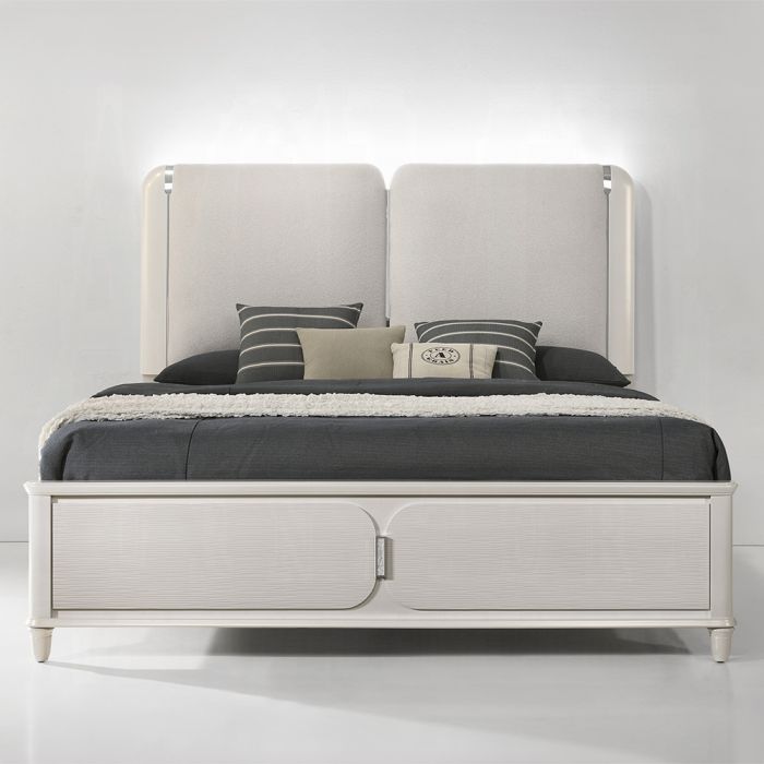 Laveda Queen Bed w/LED