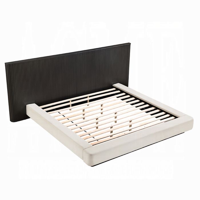 Clayten Eastern King Bed