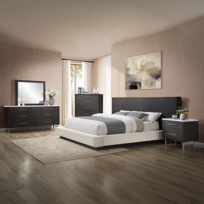 Clayten Queen Bed