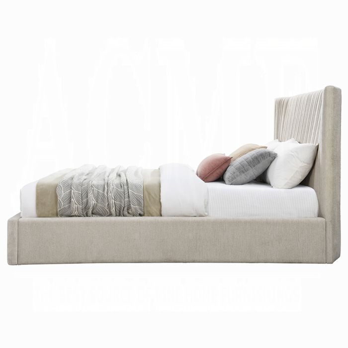 Loren Eastern King Bed
