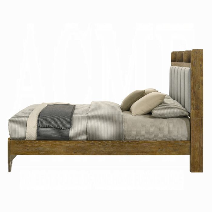 Garcia Queen Bed w/USB