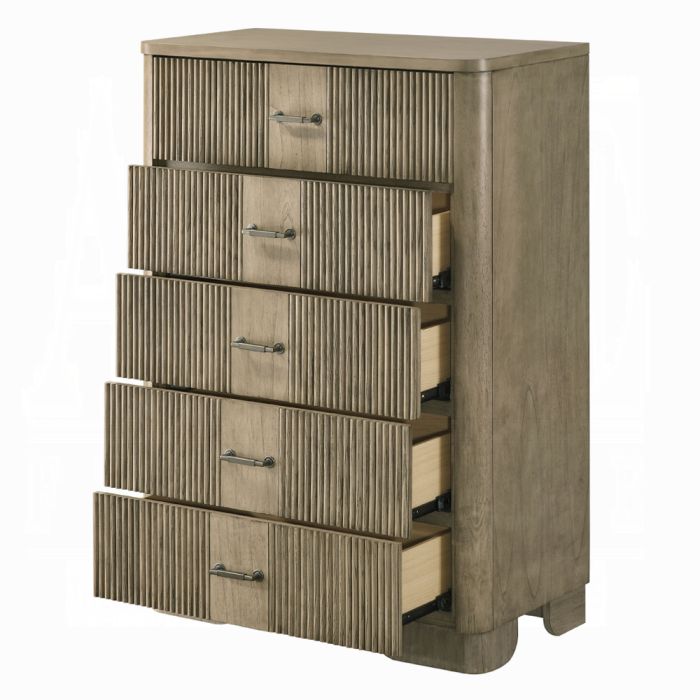 Lakkari Chest