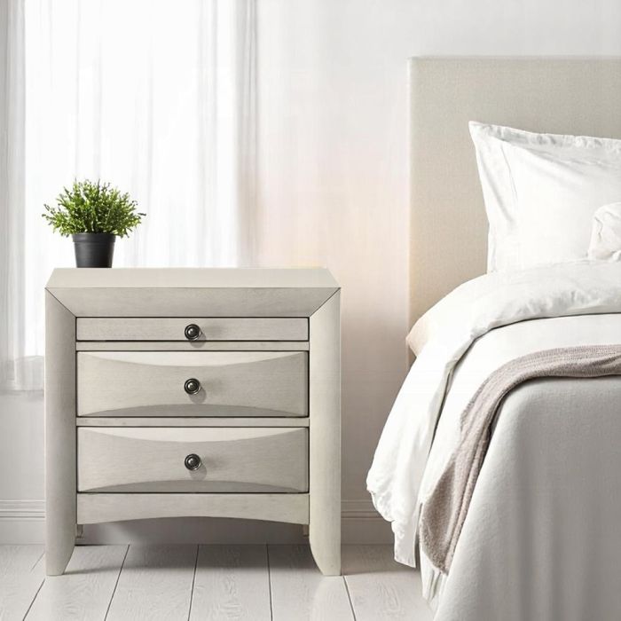 Ramondi Nightstand 