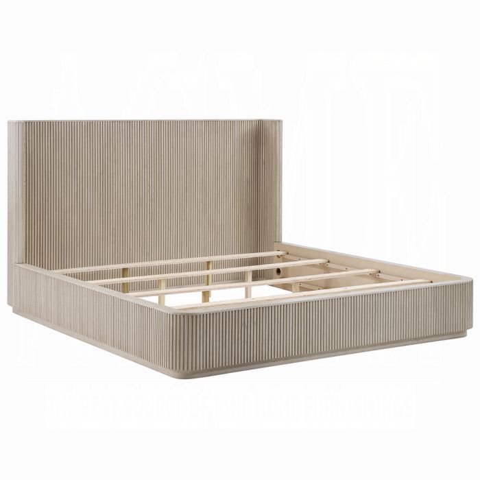 Leanna Queen Bed