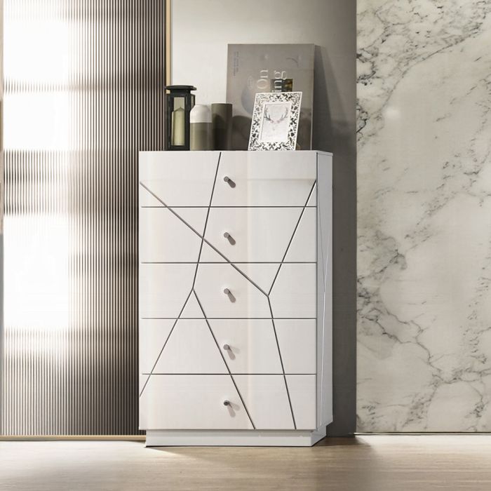 Esther Chest