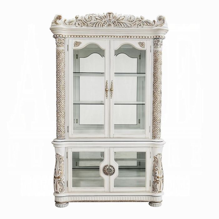 Vendome Curio